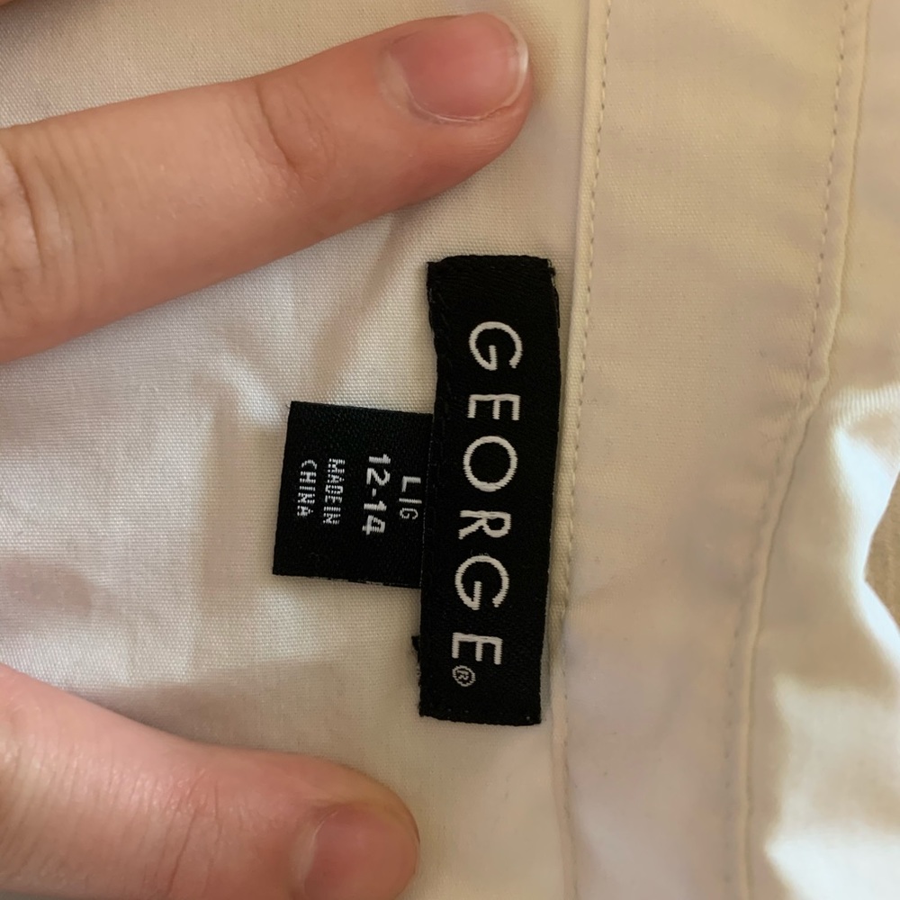 White button up - Picture 2 of 2